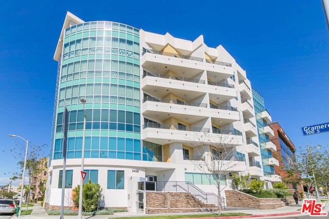 Foto principal - 3429 W Olympic Blvd