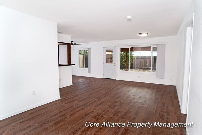 Building Photo - 17974 Hemmingway St