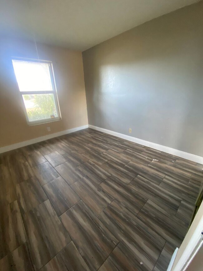 Building Photo - section 8 rental