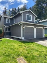 Building Photo - 6103 Carmel Ln SE