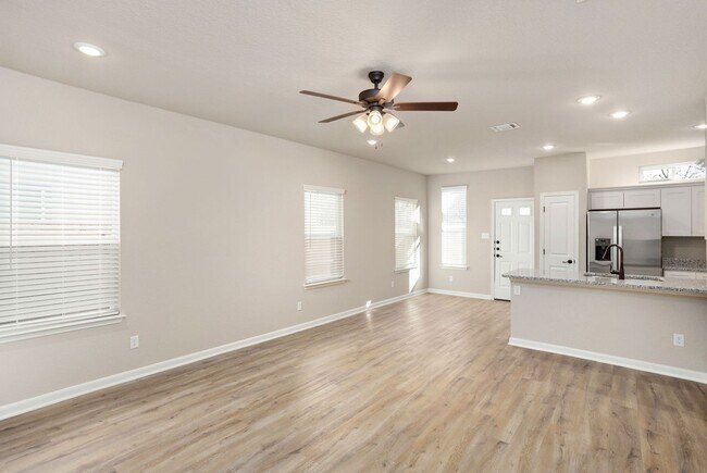 Foto del edificio - Brand New 3/2.5 Townhome