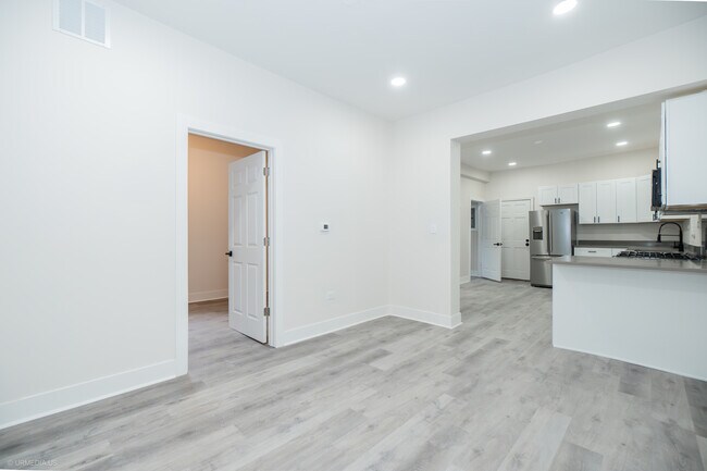 Foto del edificio - 2113 N Bingham St
