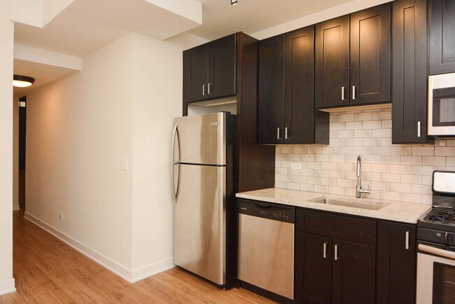 Foto del edificio - 4631 N Leavitt