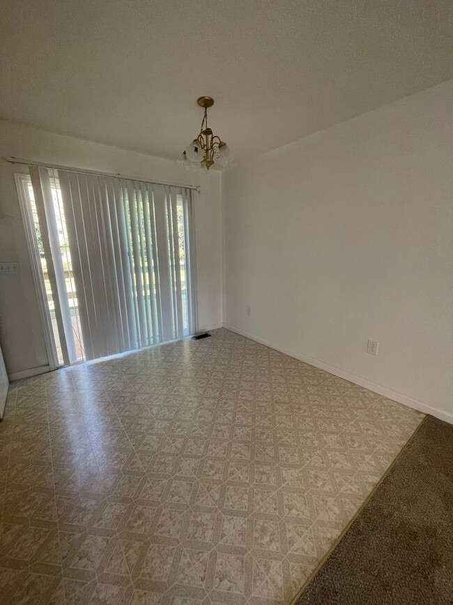 Foto del edificio - 3 Bedroom 2 Bath Home near downtown Greenv...