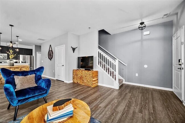 Foto del edificio - 1773 Halesworth Ln