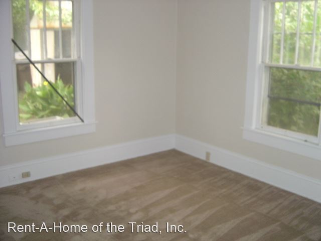 Foto del edificio - 3 br, 1 bath House - 1506 Glenwood Avenue
