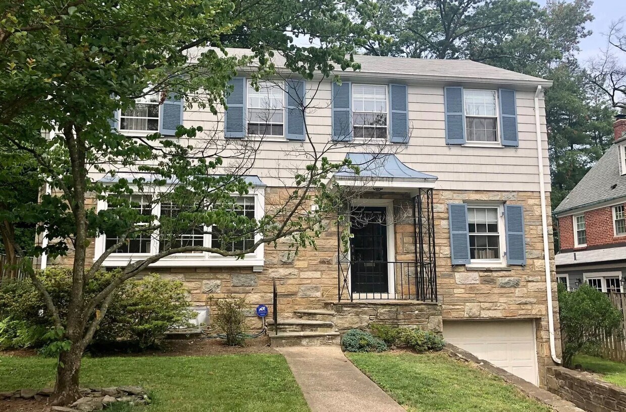 Primary Photo - "Coming Soon" AU PARK!! 4 bed/4BATH one ca...