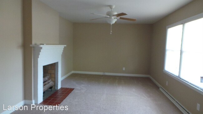 Building Photo - 3 br, 2 bath House - 818 Springwood Ave