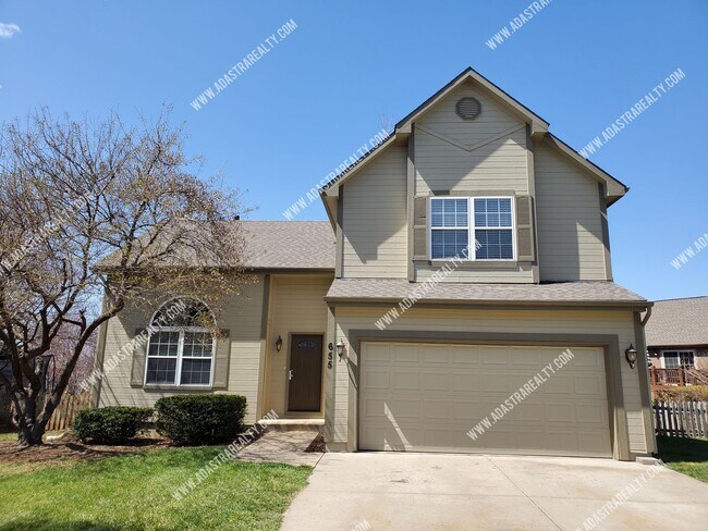 Foto del edificio - Move In SPECIAL!! Gorgeous 4 Bedroom /3 Ba...