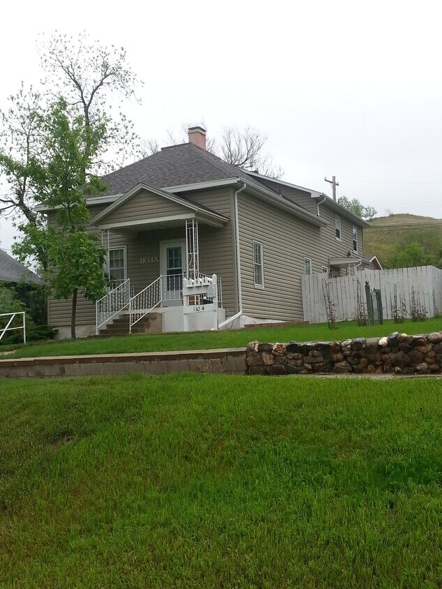 Primary Photo - 1104 4th Street, Unit B