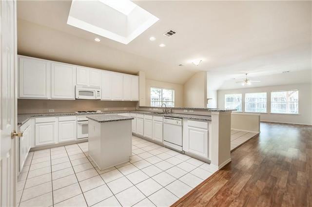 Foto del edificio - 2424 Brycewood Ln