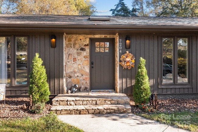 Foto del edificio - 7204 Killingdeer Ln