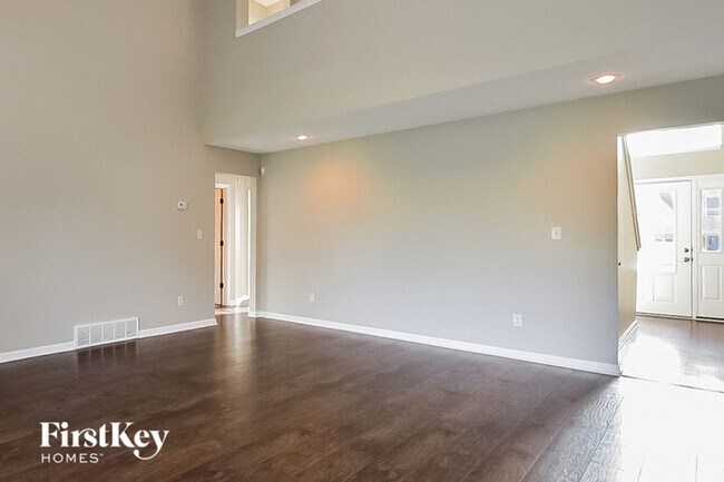 Building Photo - 5013 Gertrude Dr