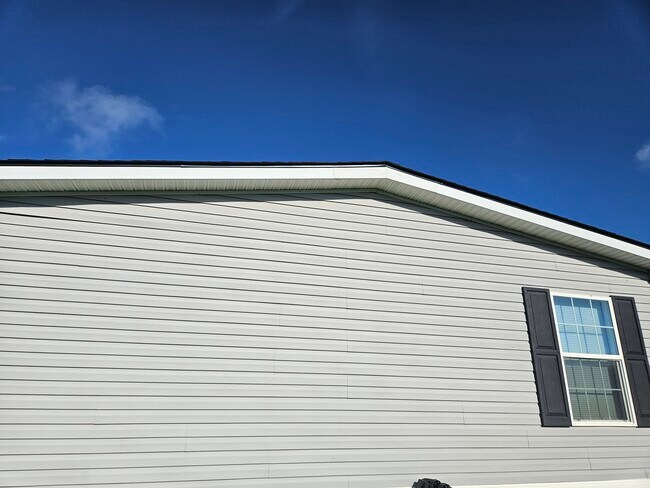 Foto del edificio - 61 Lynnwood Cir