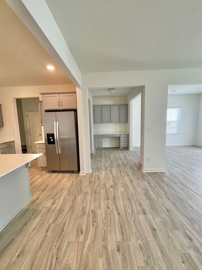 Foto del edificio - 104 Lorcan Ln