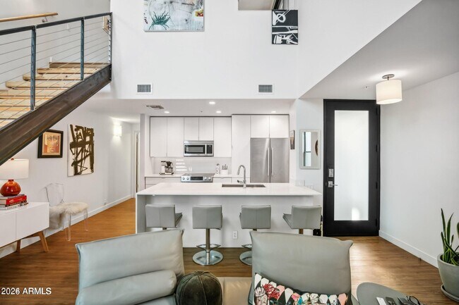 Foto del edificio - 1717 N 1st Ave