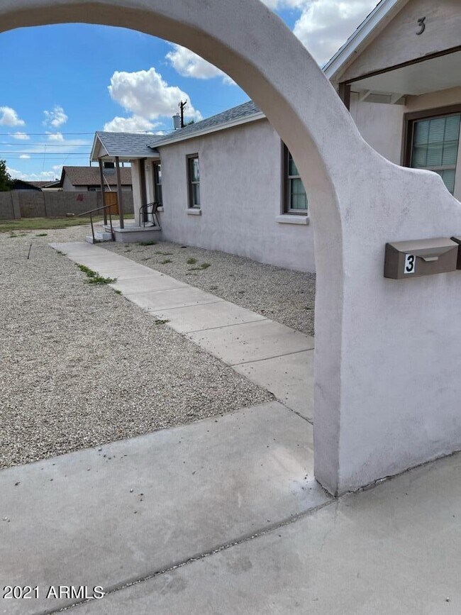 Foto del edificio - 143 W Pima Ave