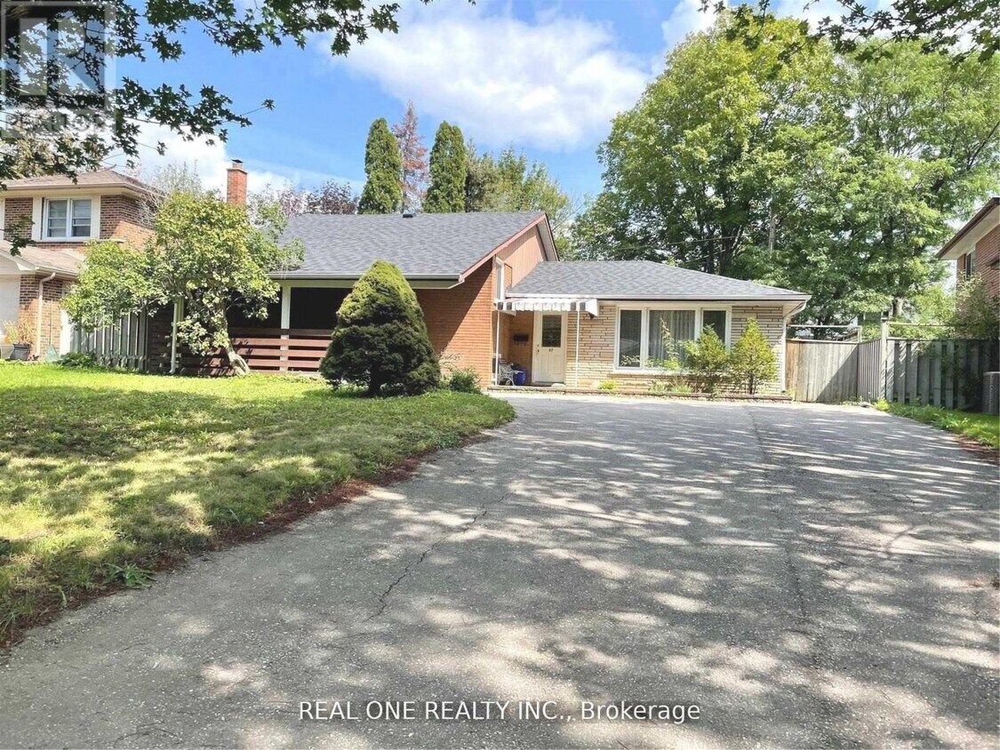 Photo principale - 17 Valleycrest Ave