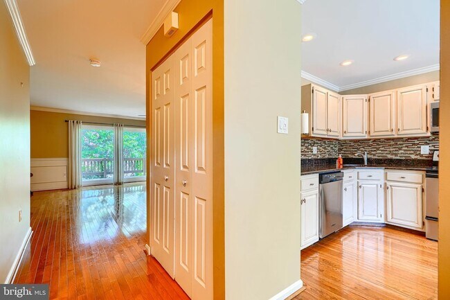 Foto del edificio - 30 Old Forge Ct