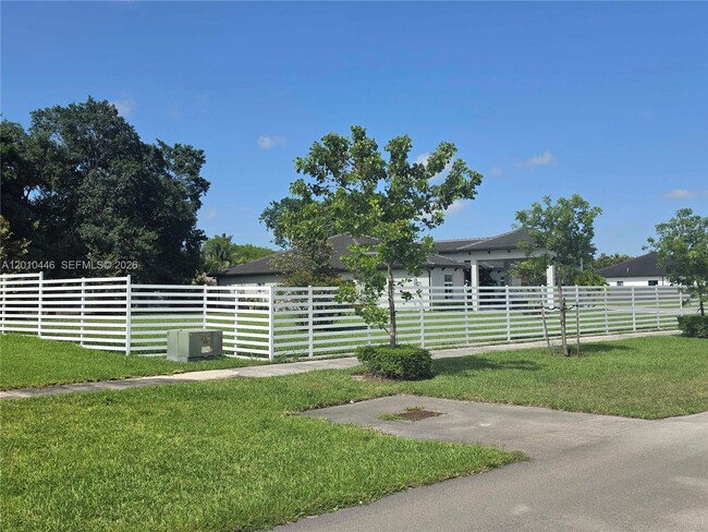 Foto del edificio - 17575 SW 280th St