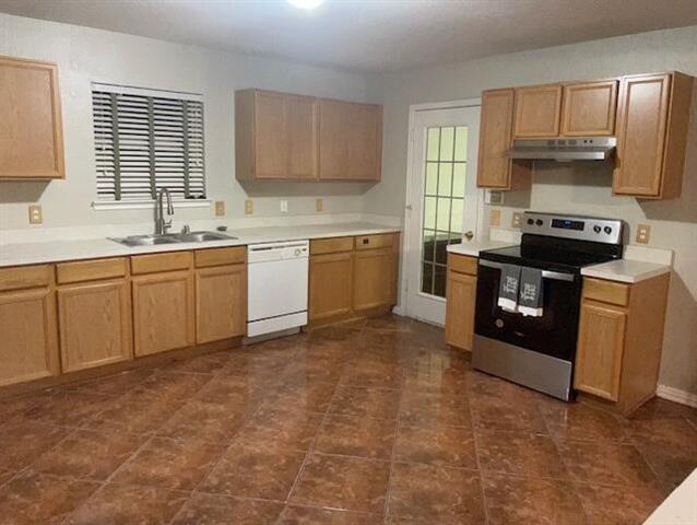 Foto del edificio - 2309 Emerald Ln