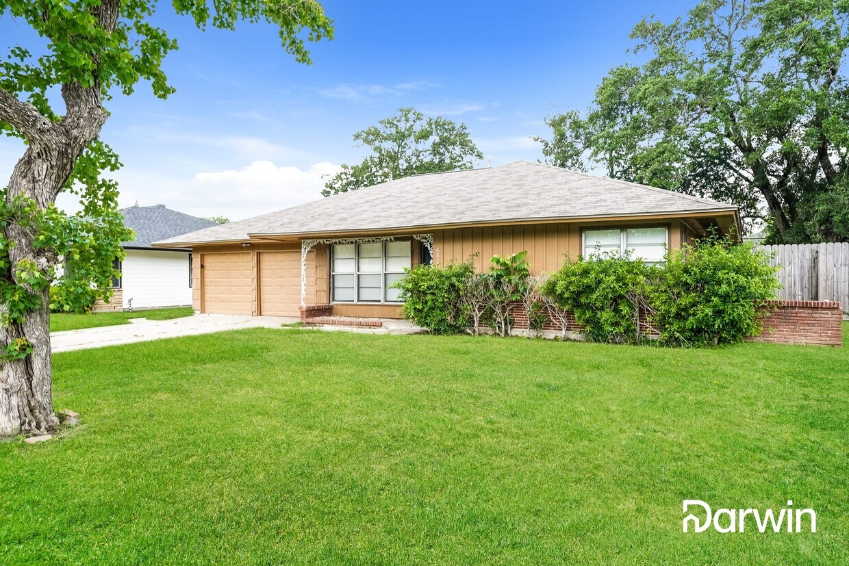 Primary Photo - 6215 Schevers Street, Houston, TX 77087