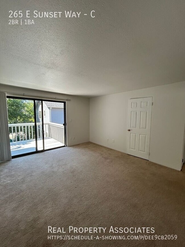 Building Photo - 265 E Sunset Way