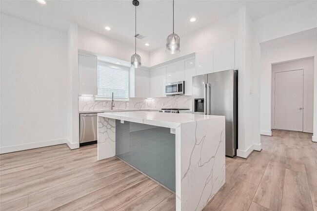 Foto del edificio - 3510 Hadley St