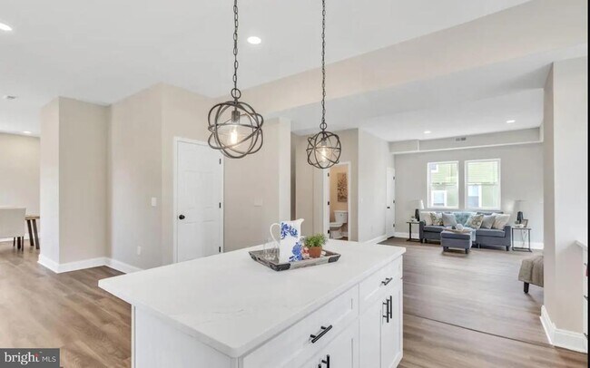 Foto del edificio - 4000 Maine Ave