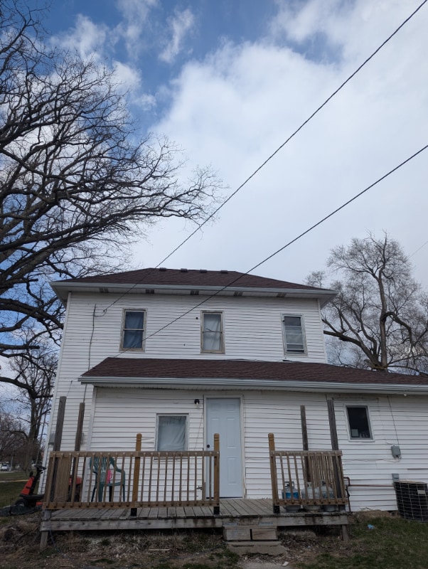 Building Photo - 217 Lincoln Ave