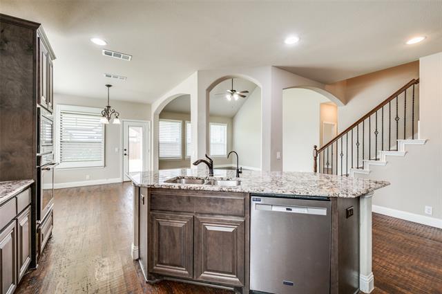 Foto del edificio - 5924 Hightower St