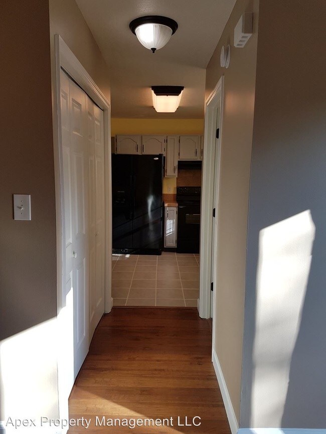 Foto del edificio - 3 br, 2.5 bath House - 7800 Griffith Road