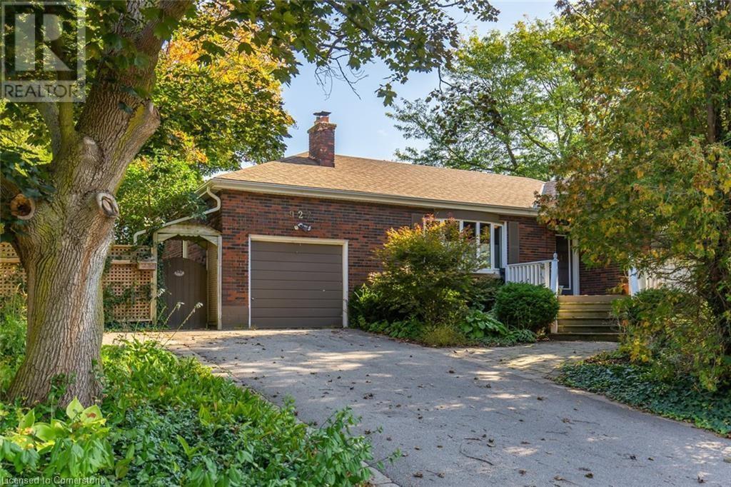 Photo principale - 927 Teal Dr