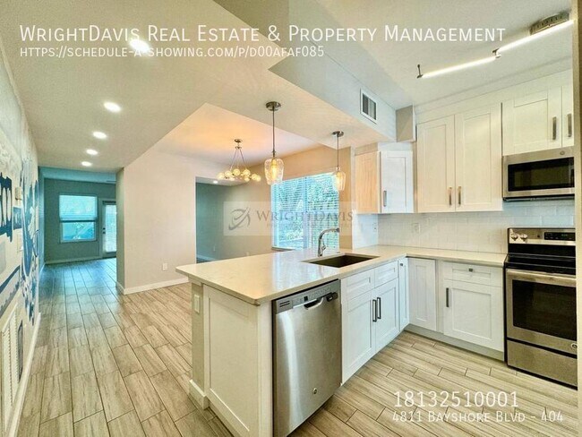 Foto del edificio - 4811 Bayshore Blvd