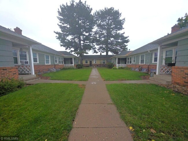 Building Photo - 2056 Bayard Ave