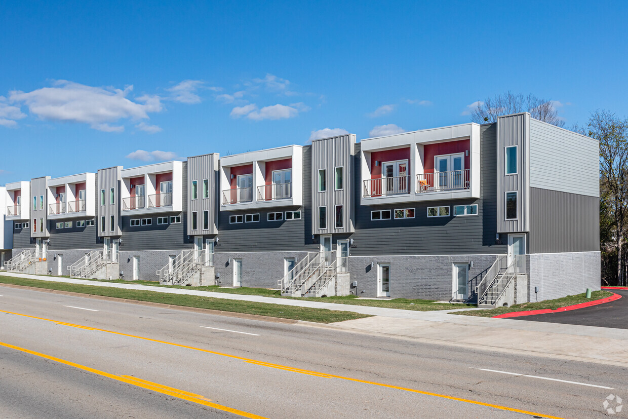 Building Photo - Baum Crossing
