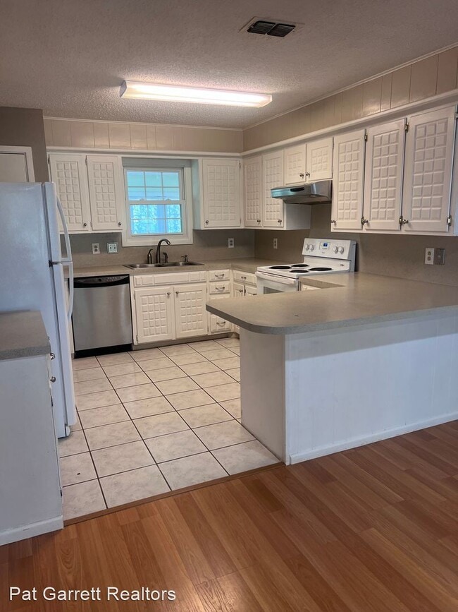 Foto del edificio - 3 br, 2 bath House - 5707 Richmond Avenue