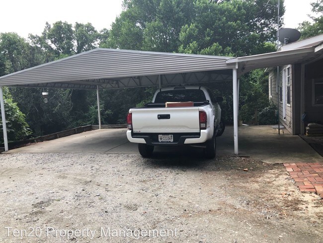 Foto del edificio - 3 br, 2 bath House - 1910 Auburn Rd