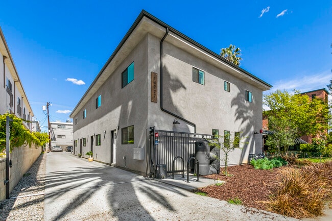 Building Photo - 14727 Friar St