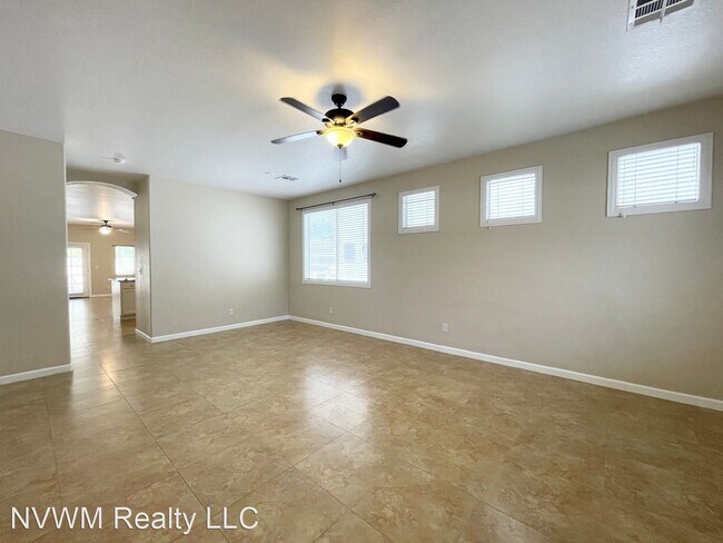 Building Photo - 4 br, 2 bath House - 9004 Wind Warrior Ave