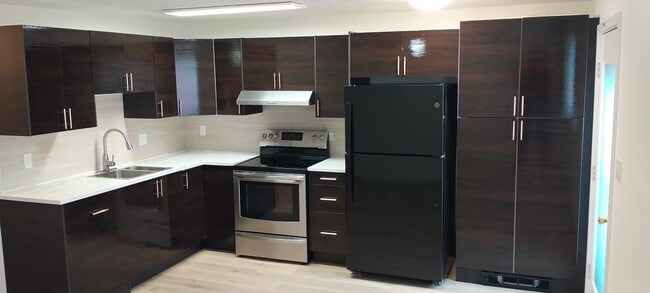 Kitchen - 178 North 12th Street