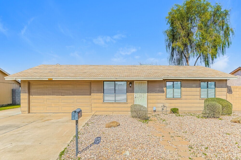 Primary Photo - 728 W El Prado Rd