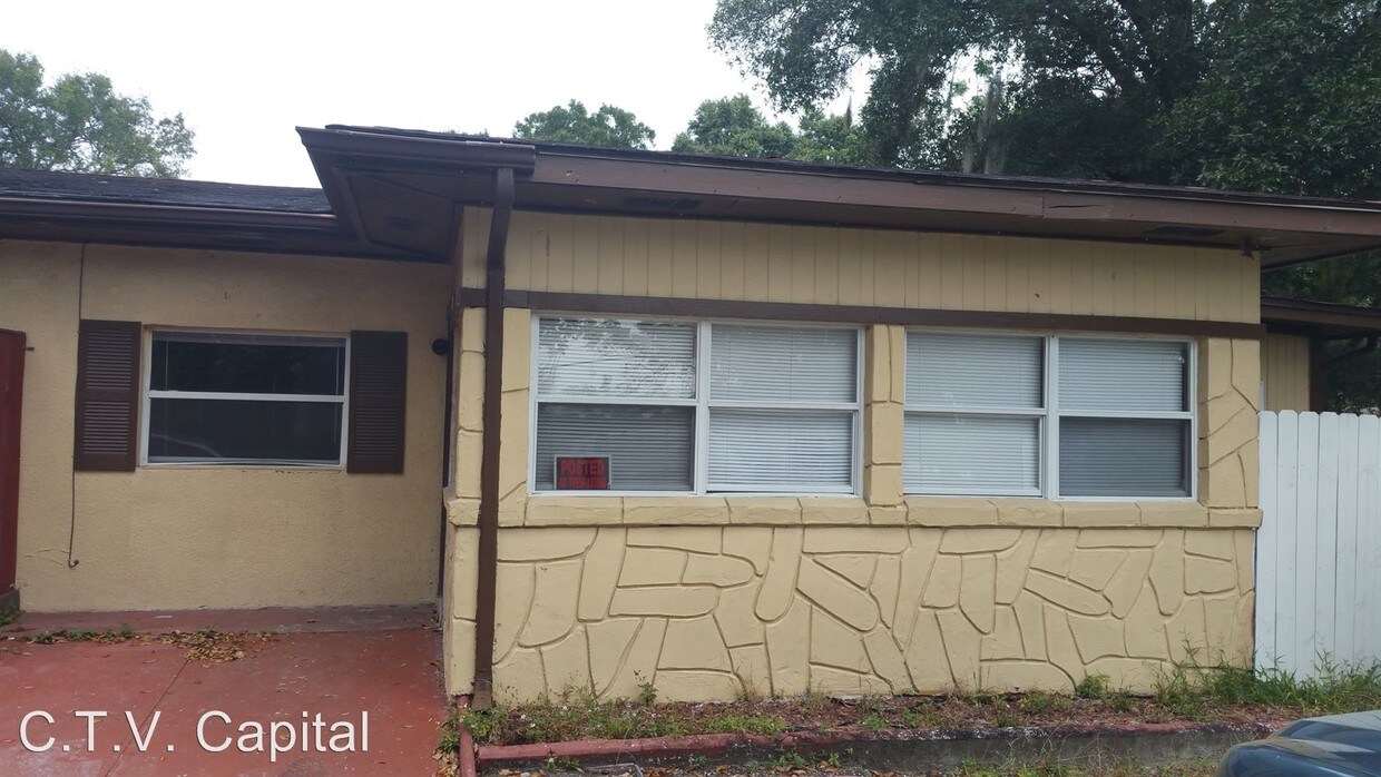 Foto principal - 3202 E Yukon St