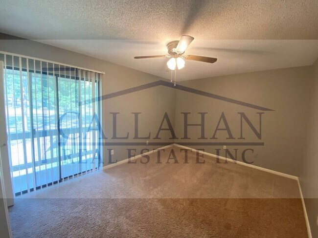 Building Photo - Maumelle 2 bedroom Condo