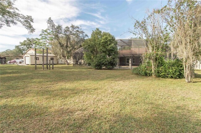Building Photo - 8026 Steeplechase Blvd