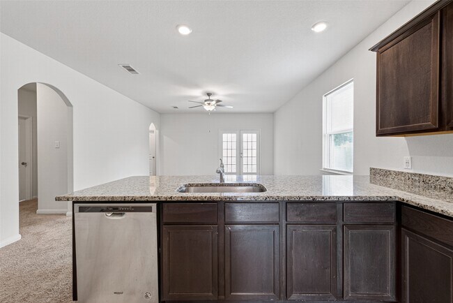 Foto del edificio - 2128 Mule Ridge Dr