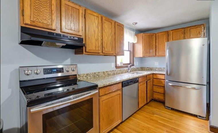 Photo - 52 Winnepurkit Ave (Lynn, MA)