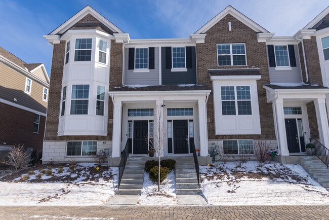 Building Photo - 9256 Harlowe Ln