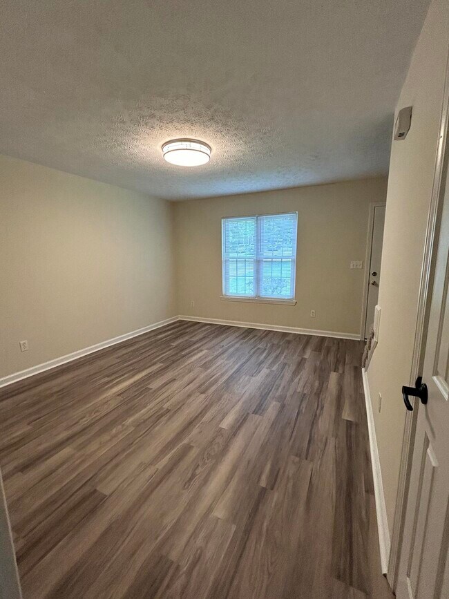 Foto del edificio - 3409 Gatewood Ct