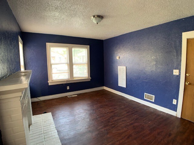 Foto del edificio - 1412 NW 11th St